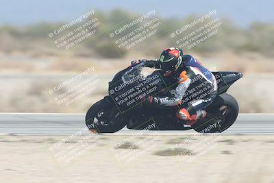 media/Sep-20-2025-Race Pace (Sat) [[d4e1b33f4d]]/Non Verified/Turn 15 Inside Pans (1210pm)/